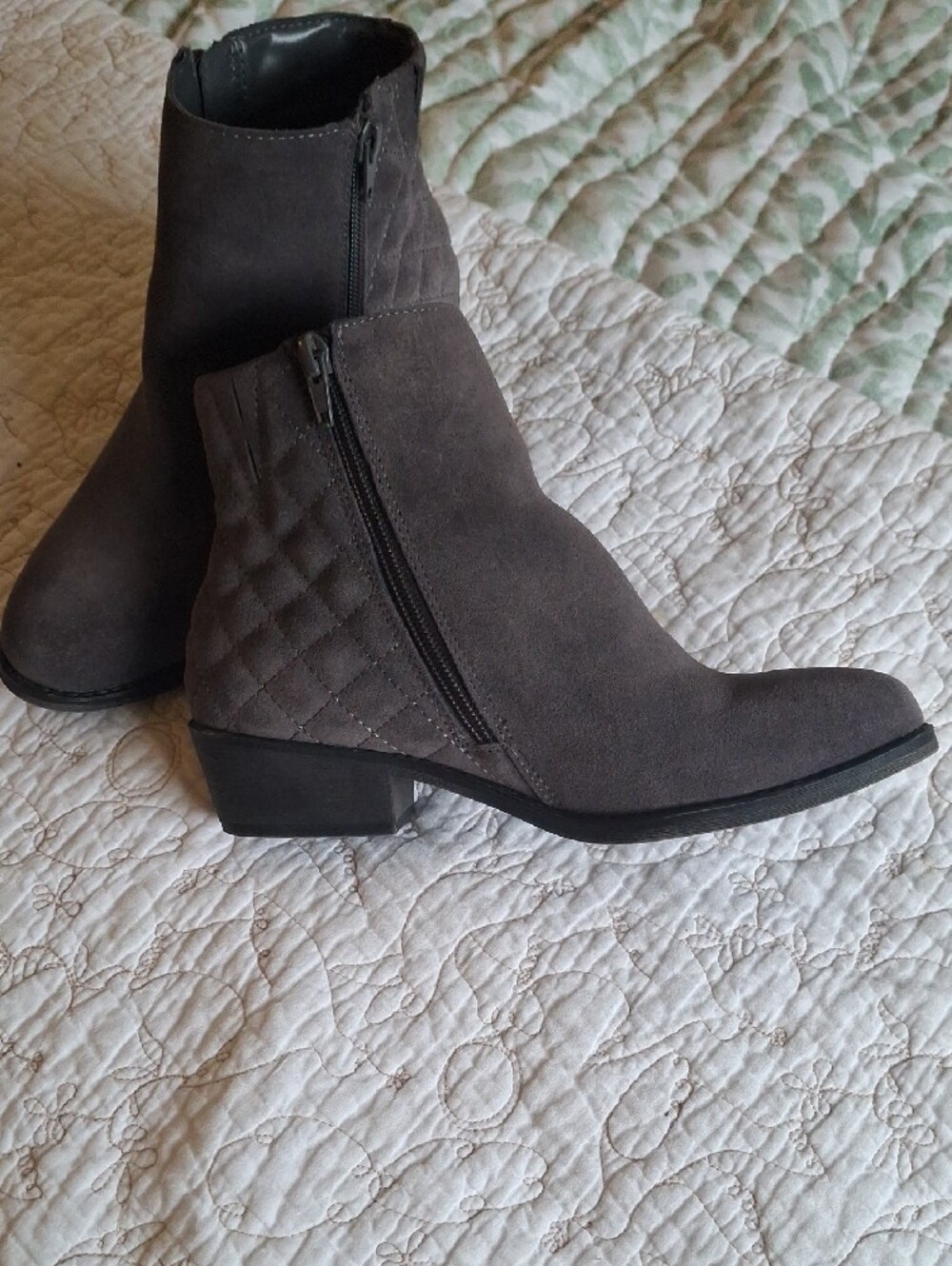White Mountain Gray Quilted Suede Ankle Booties - Picture 3 of 3